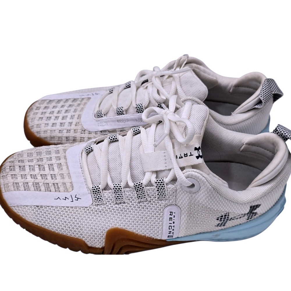 Under Armour Women 8.5 White‎ Sneakers Athleisure Minimalist Sporty Gym Training